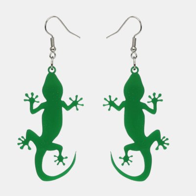 Plexiglas oorbellen in gekkovorm Oorbellen gelaserd uit plexiglas in de vorm van een gekko.