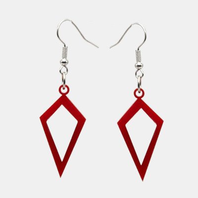 Plexiglas oorbellen in tweelaagse vlieger-vorm Oorbellen gelaserd uit plexiglas in de vorm van een vlieger in twee lagen.