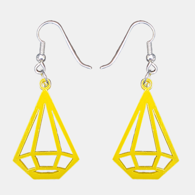 Geometrische Diamant Oorbellen Gele geometrische oorbellen in de vorm van een diamant