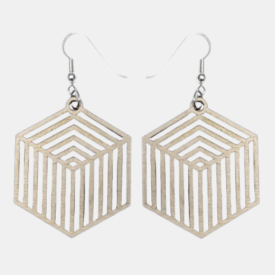 Handgemaakte oorbel met houten kubus – duurzaam & stijlvol Oorbel met minimalistische houten kubus, handgemaakt en duurzaam