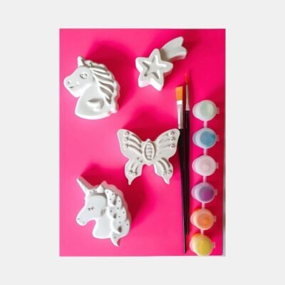 Diy Schilderpakket Eenhoorns, vlinder en sterretje van porseleingips en verf